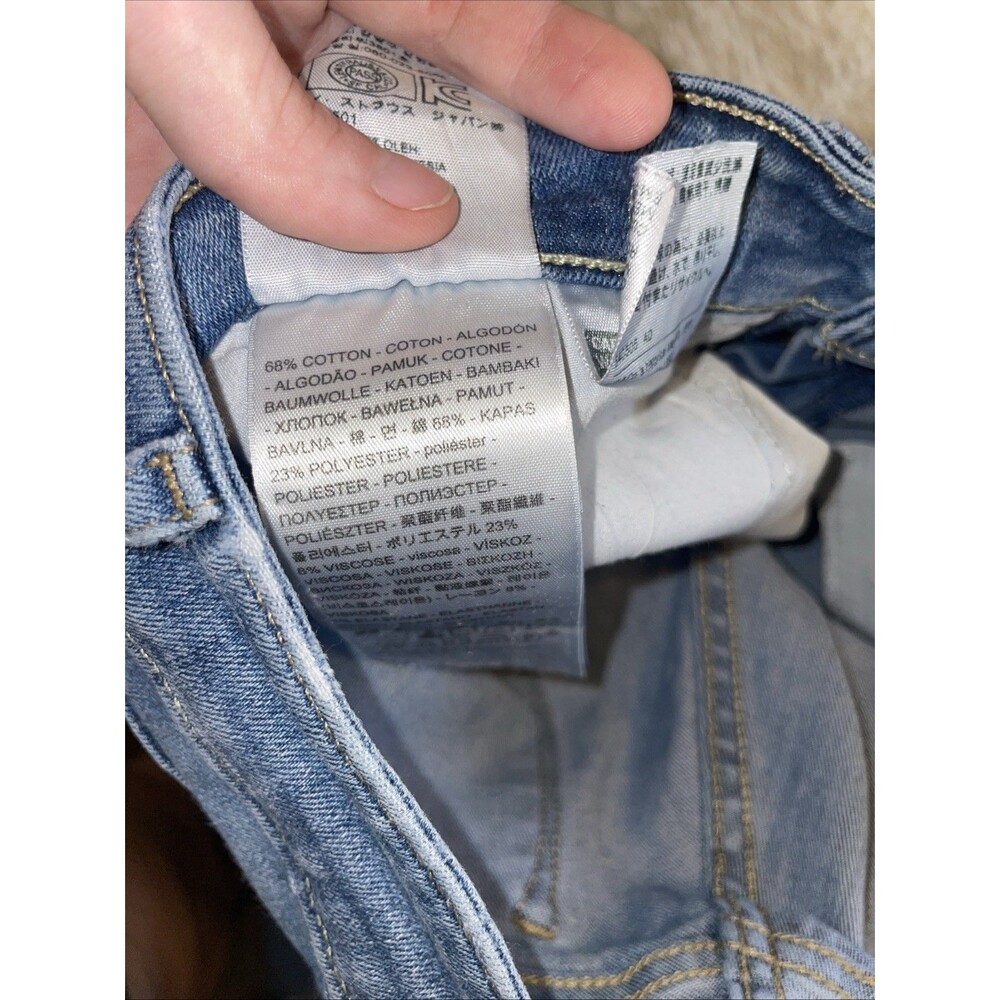 Women's Size 28x32 Levi’s 712 Slim Straight Jeans Light Wash Mid Rise Distressed - Picture 15 of 15